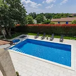 Augusta By Interhome Villa *