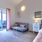 Augusta By Interhome Villa *