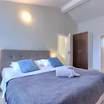 Augusta By Interhome Villa *