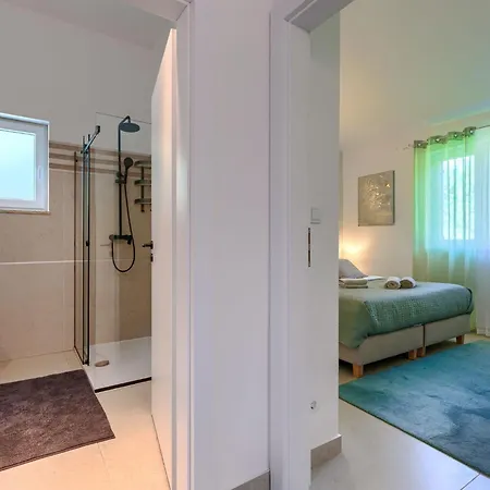 Augusta By Interhome