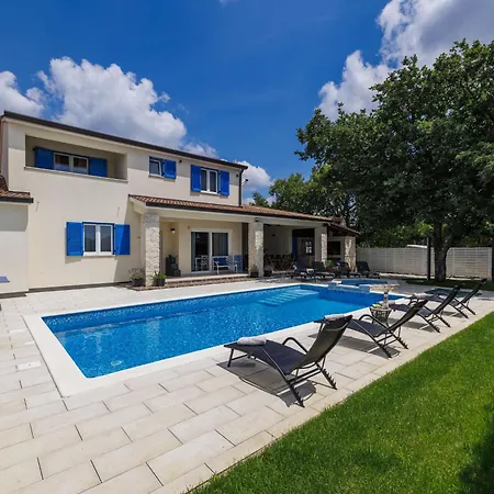 Augusta By Interhome Villa Tomisici