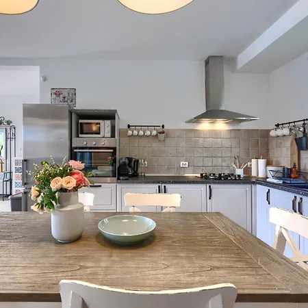 Augusta By Interhome Villa Tomisici