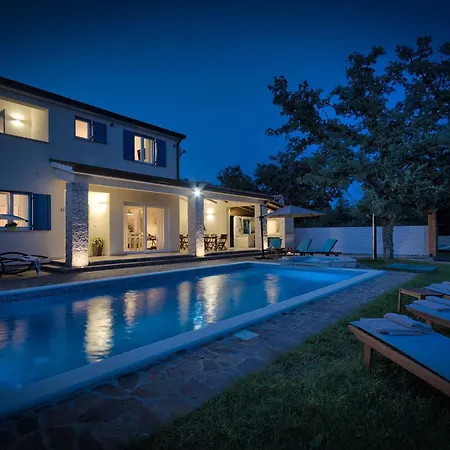 Augusta By Interhome Villa