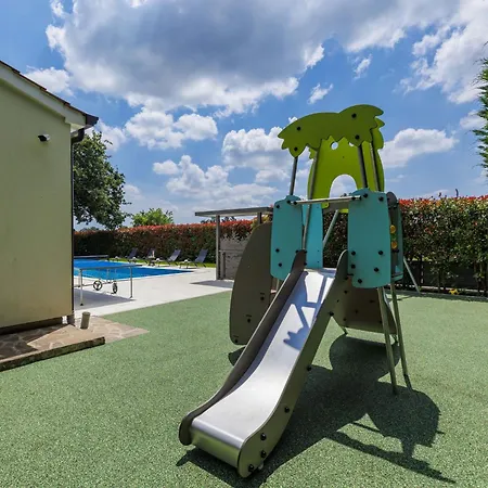 Vila Augusta By Interhome