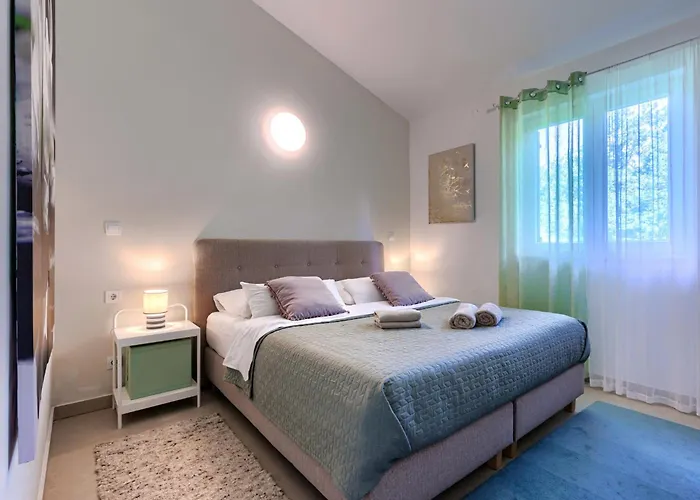 Augusta By Interhome